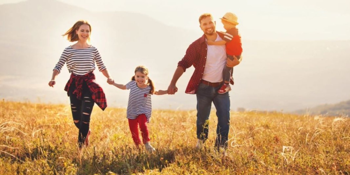 Genitori che pubblicano le foto dei loro figli