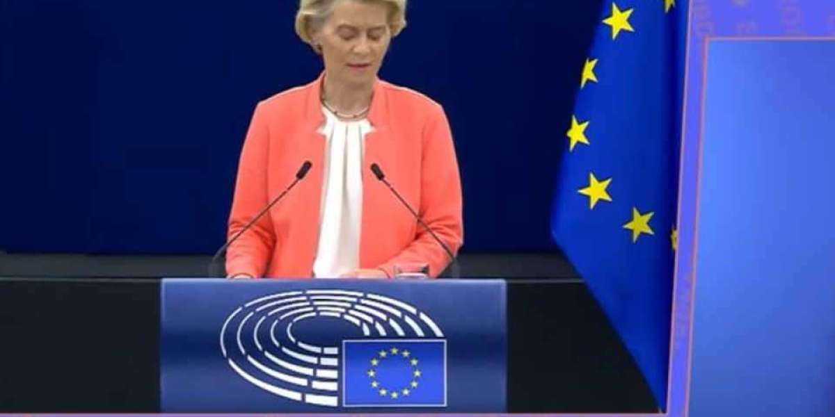 Ursula von der Leyen: Abbiamo vaccinato un continente!