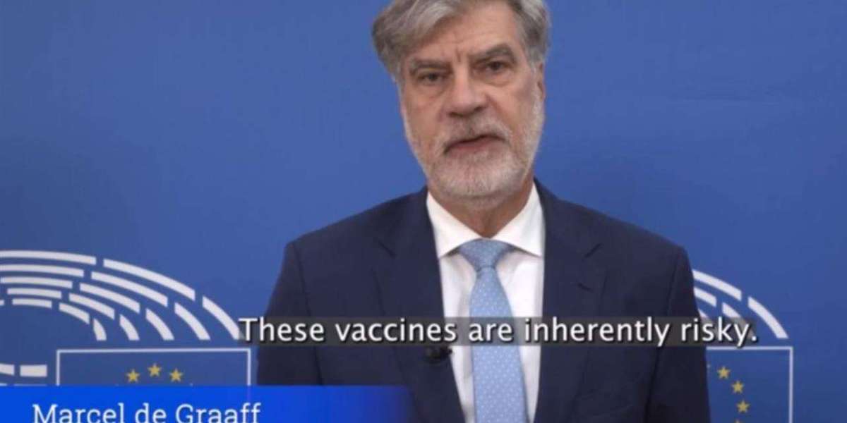 Revocare immediatamente l'approvazione dei vaccini anti-Covid.