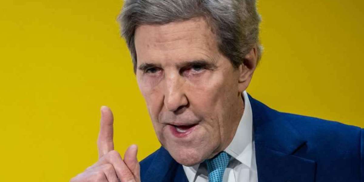 John Kerry chiede un'emergenza climatica globale