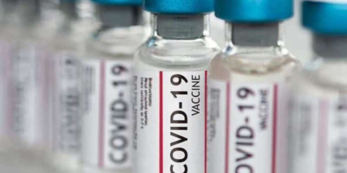 La FDA sospende l'approvazione del vaccino contro il Covid-19